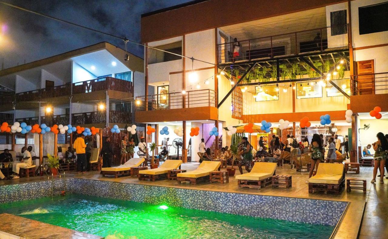 Vogue Beach Resort Lagos Buitenkant foto