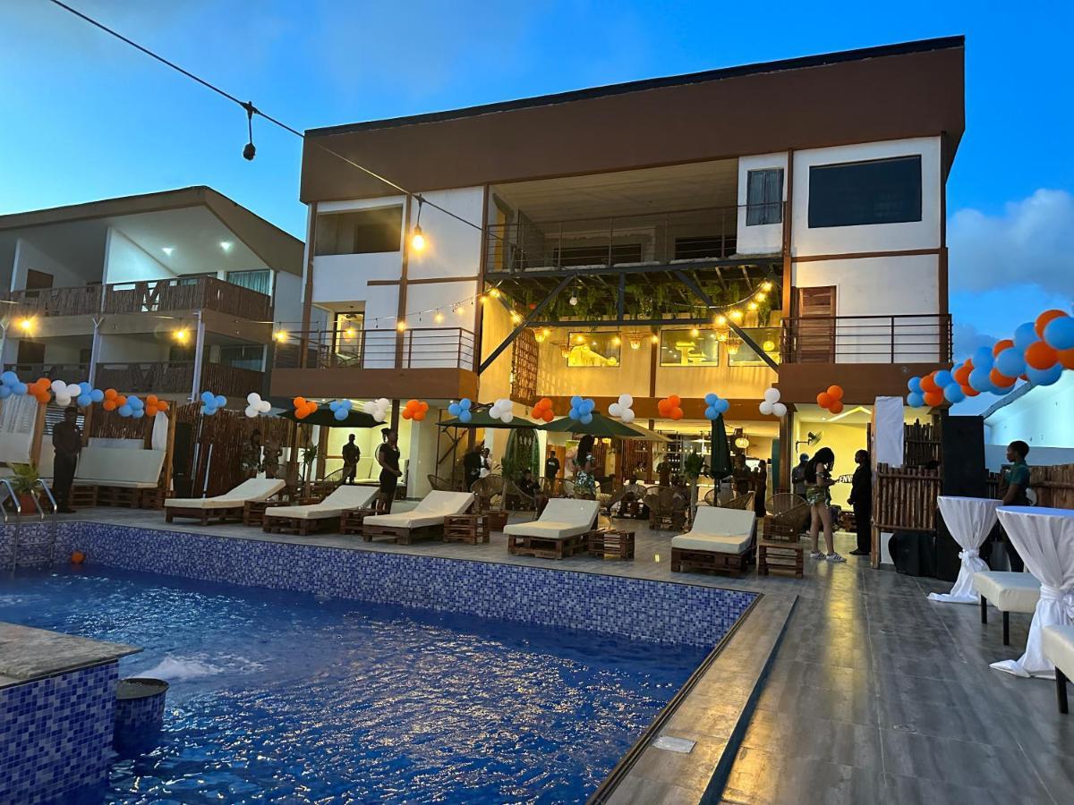 Vogue Beach Resort Lagos Buitenkant foto